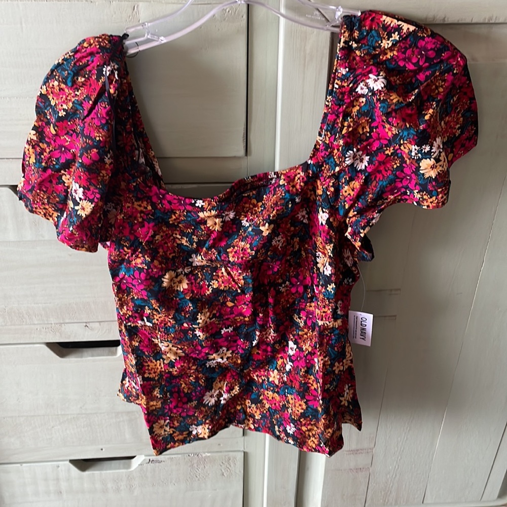 Old Navy Floral Crop Top